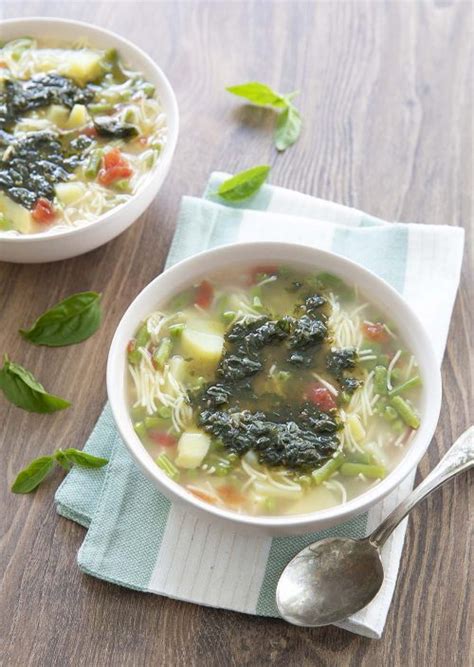 Soupe Au Pistou De Cyril Lignac Tous En Cuisine Recettes De Cuisine