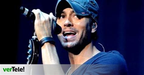 Enrique Iglesias Se Fotograf A Sus Partes Ntimas En Pleno Concierto