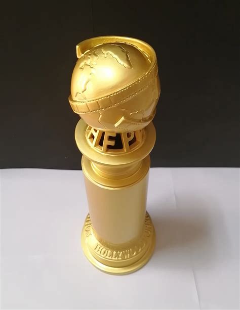 Golden Globe Award Statue