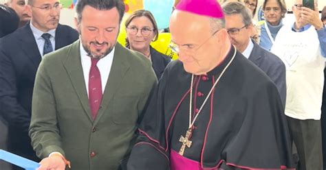 As Ha Sido La Inauguraci N De La Feria Diocesana Lux Mundi En Alicante