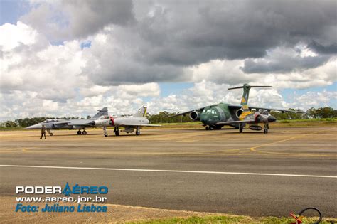 IMAGENS No aniversário da Base Aérea de Anápolis e do 1º GDA caça F