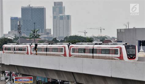 FOTO Jadwal Operasi LRT Kelapa Gading Velodrome Molor Foto Liputan6