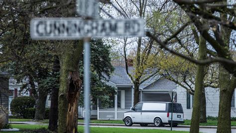 Gallery 6 Hour Swat Standoff Ends In Hail Of Gunfire