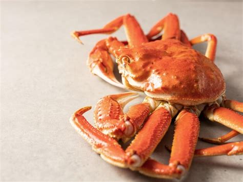 Premium Photo Closeup Of Fresh Snow Crab Steamed Snow Crab