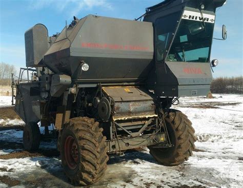 Комбайн Нива Эффект, цена бу - Продажа и аренда спецтехники