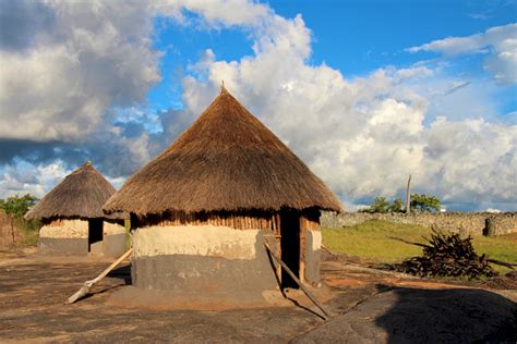 Traditional Houses Zimbabwe Stock Photo - Download Image Now - iStock