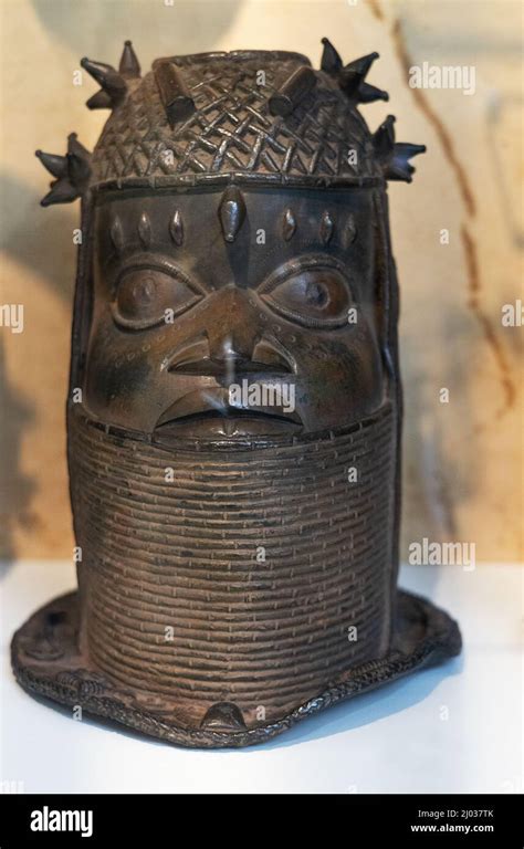 Benin Bronze Uk Commemorative Head Of A King Or Oba One Of The Stolen