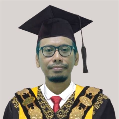 Kamal Yusuf Profesor Pertama Linguistik UIN Sunan Ampel Resmi Terima