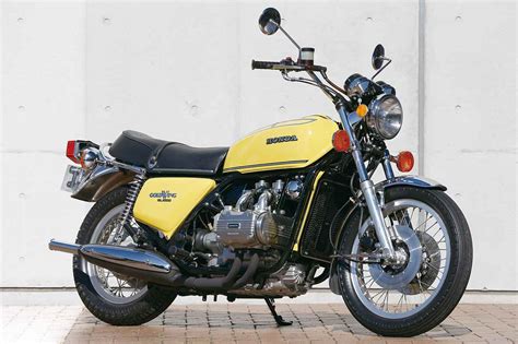 【絶版名車解説】ホンダ「gl1000 ゴールドウイング」1974年｜世界を驚かせた独創のグランドツアラー Webオートバイ