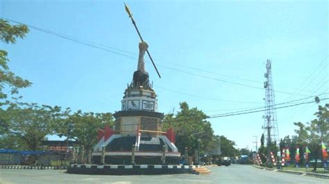 Tugu Perjuangan 7 Februari Pagatan Ikon Monumen Pahlawan Wisata Kalsel