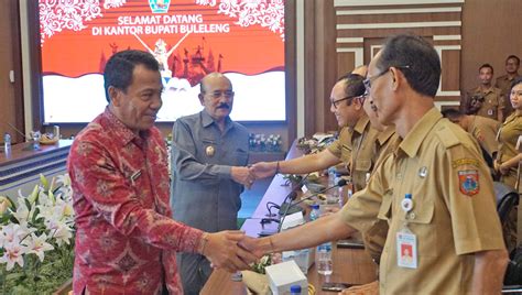 Atasi Kemiskinan Ekstrem Pemkab Karangasem Belajar Ke Pemkab Buleleng