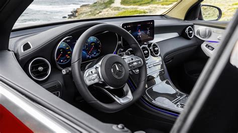 Nuova Mercedes Glc E Glc Coup Prezzi Interni Motori Uscita