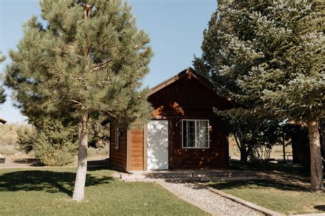 Cabins – Thousand Lakes RV Park, Campground and Cabins at Capitol Reef