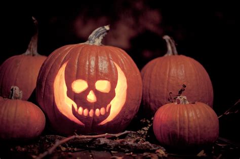 easy pumpkin carving ideas  kids   artistic parents