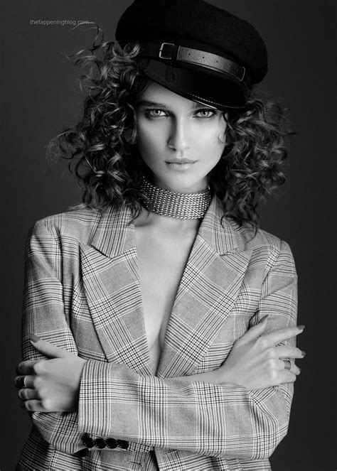 Paula Bulczynska Nude 16 Hot Photos TheFappening