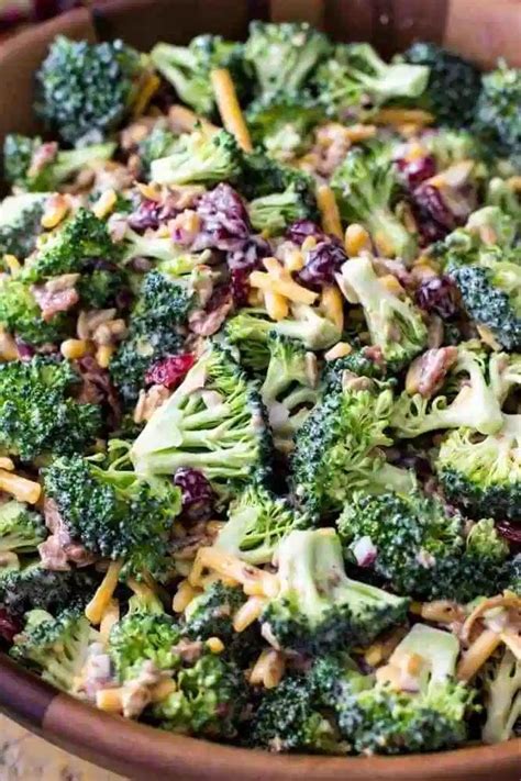 An Easy And Delicious Broccoli Salad With Bacon This Recipe Is Always