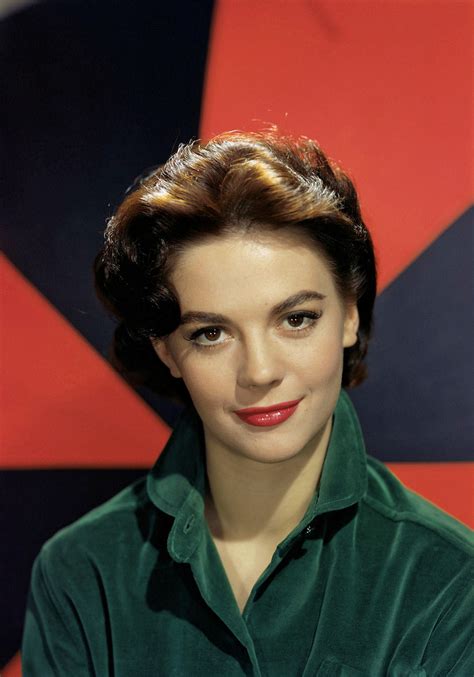 Gorgeous Natalie Wood Stunning Colorful Vintage Shots From The Late