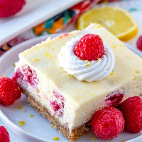 Easy Raspberry Cheesecake Bars