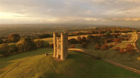 A Guide To The Cotswolds Aonb