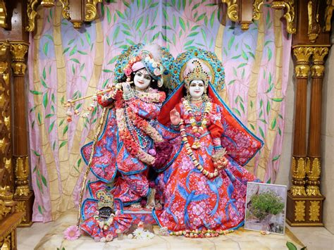 Top Radha Krishna Iskcon Images Amazing Collection Radha Krishna