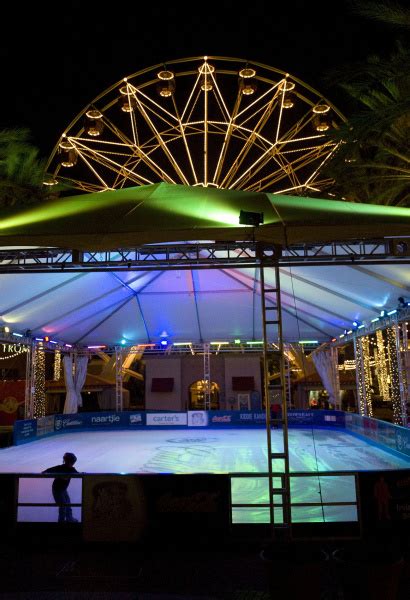 Irvine Spectrum outdoor ice rink now open – Orange County Register