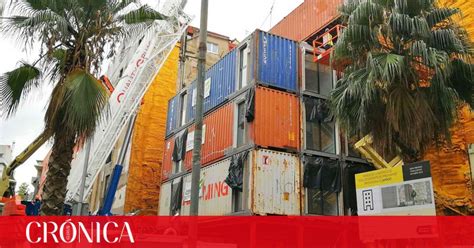 Colau activa la segunda promoción de pisos contenedor