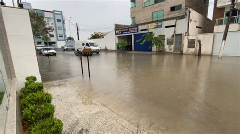 A Gazeta N Vel Do Rio Doce Em Linhares Atinge Cota De Alerta Ap S