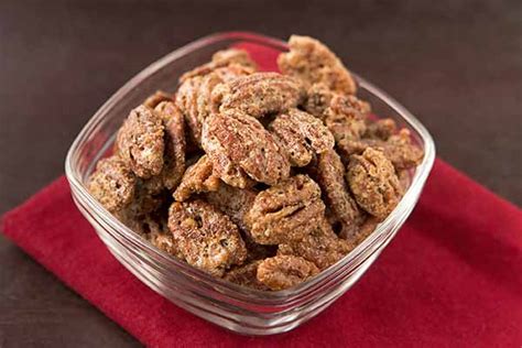 Roasted Cinnamon Vanilla Pecans