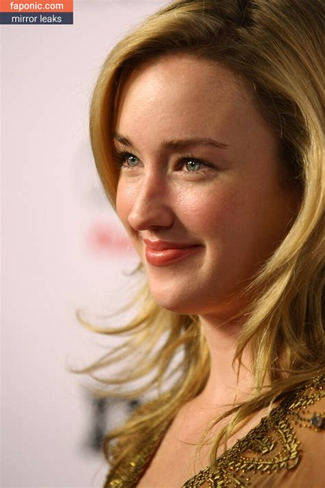 Ashley Johnson Aka Ashleythejohnson Aka Thevulcansalute Nude Leaks