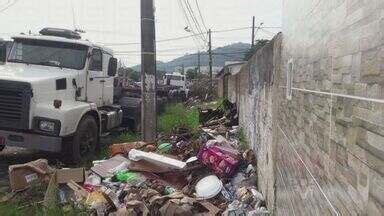 Jornal Tribuna Edi O Moradores Reclamam De Lixo Na Esquina Do