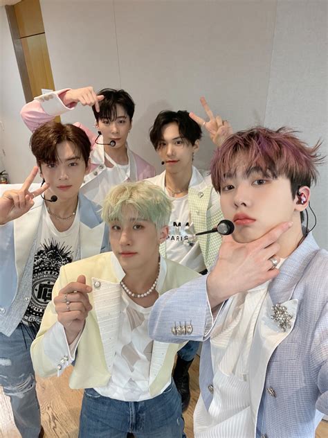 Astro Official On Twitter 📸 🍭 220526 Mnet 엠카운트다운 🍭 인간 캔디🍬 짱스트로가