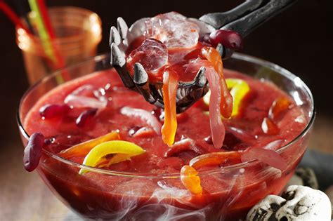 7 Spooky Halloween Party Punch Recipes