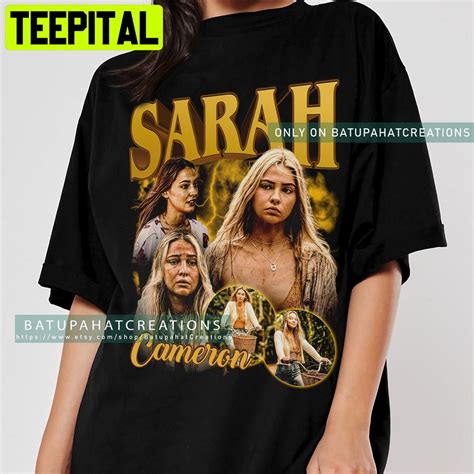 Retro Art Sarah Cameron Outer Banks Unisex T-Shirt – Teepital ...