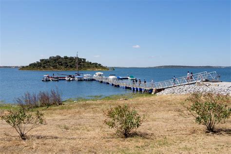 Passeios De Barco E Desportos N Uticos No Lago Alqueva Alentejo