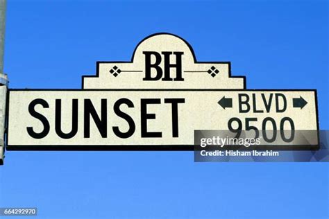 Sunset Blvd Sign Photos And Premium High Res Pictures Getty Images