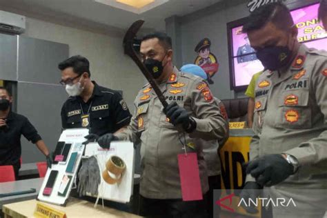 Polisi Indramayu Ungkap Motif Tersangka Pembunuh Sopir Taksi Daring