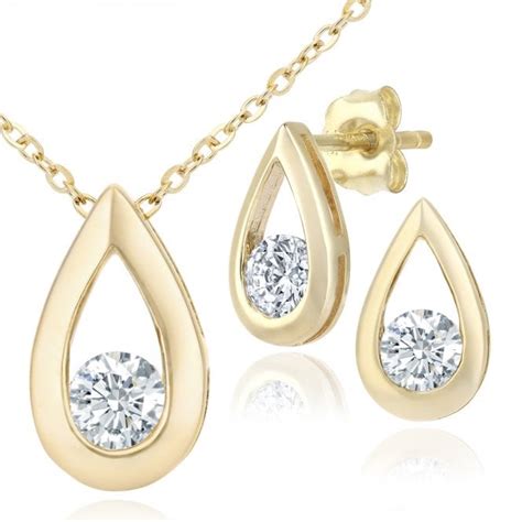 SPARKLD 9ct Yellow Gold Round Brilliant 0 15ct Diamond Teardrop Pendant