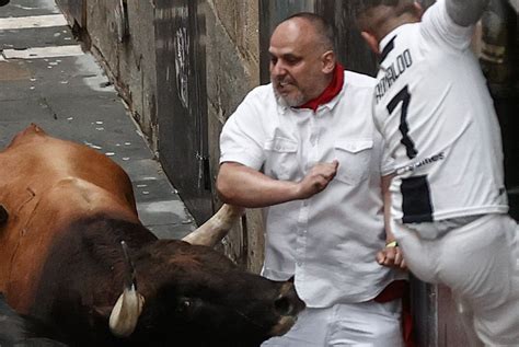 Así ha sido el primer encierro de San Fermín 2023 limpia y rápida