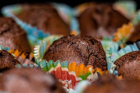 Imagen De Cierre De Deliciosos Pastelitos De Chocolate En Delgados