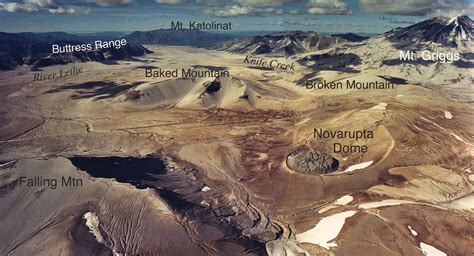 Types of Volcanoes - Volcanoes, Craters & Lava Flows (U.S. National ...