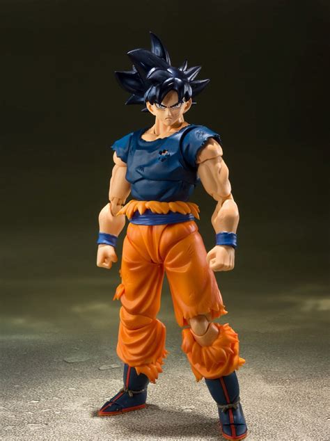 Bandai S H Figuarts Super Saiyan God Super Saiyan Goku Dragon Ball