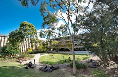 La Trobe University | Australian Universities