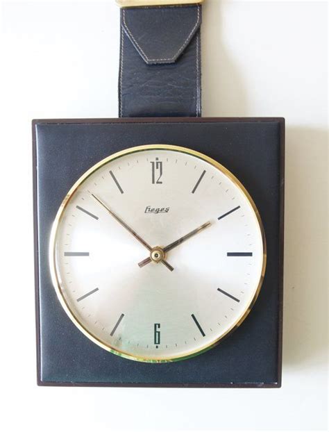 Dit Item Is Niet Beschikbaar Etsy Wall Clock Clock Mid Century Vase