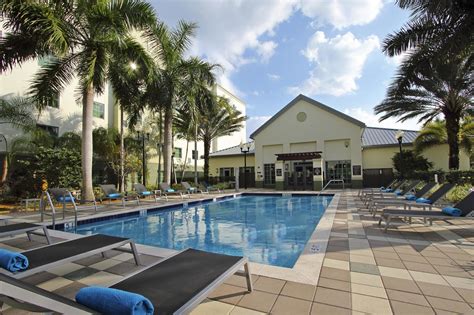 Dania Beach Hotel Coupons for Dania Beach, Florida - FreeHotelCoupons.com