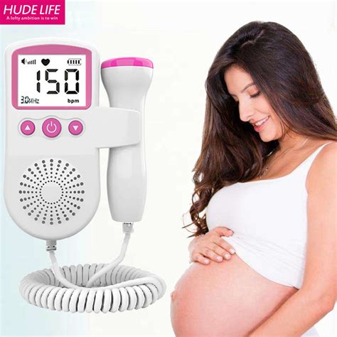 Uso de la mujer embarazada de frecuencia cardíaca fetal Doppler Fetal