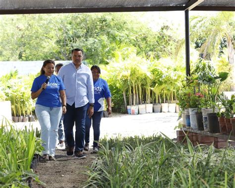 Ren N Barrera Inaugura El Nuevo Vivero Municipal Punto Medio