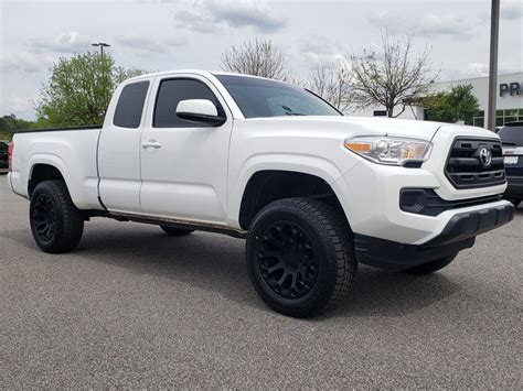 Pre Owned 2017 Toyota Tacoma Sr Extended Cab Pickup In Roswell Car2071 Carl Black Buick Gmc