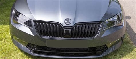 Front Bumper Lower Centre Grille Skoda Superb Mk3 2015 2023