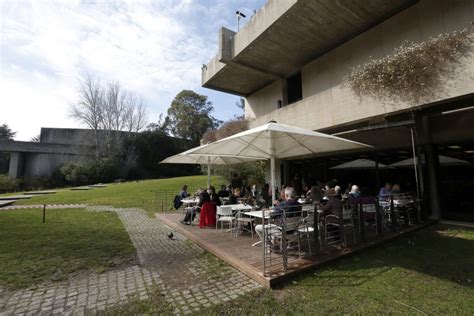 Vis O A Cafetaria Do Museu Calouste Gulbenkian Est Como Nova