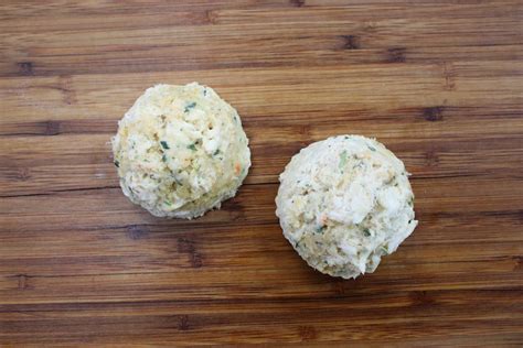 Jumbo Lump Crab Cakes – The Butcher Block